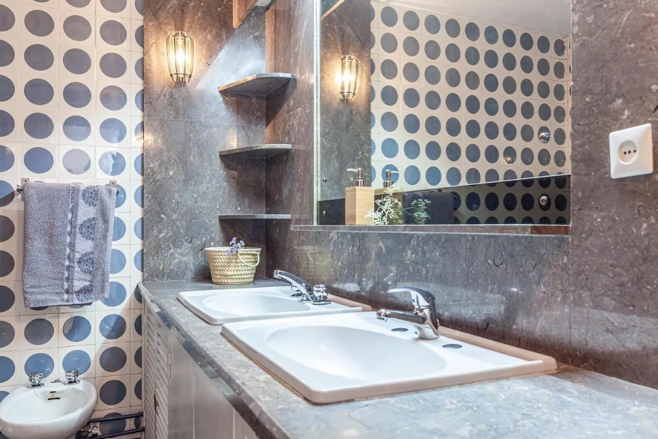 Puerta De Carmona Apartment Seville