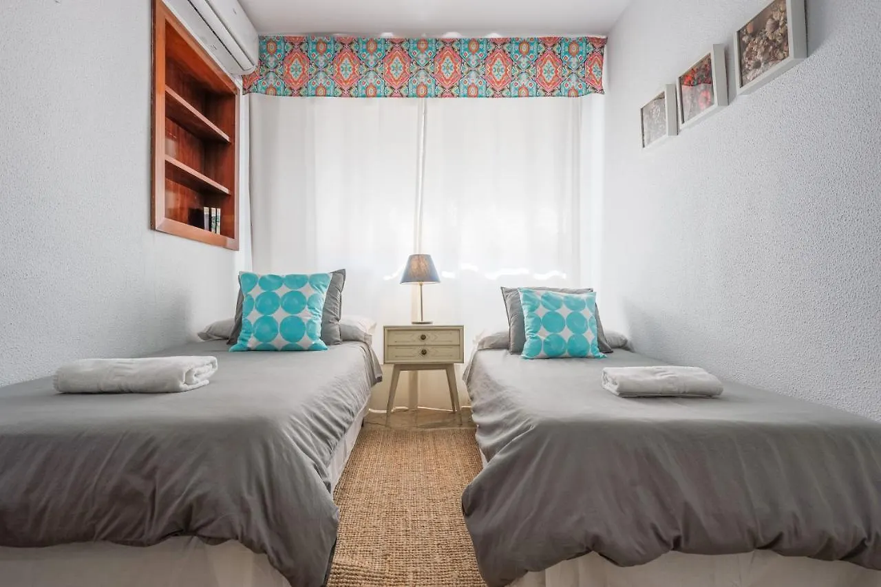 Puerta De Carmona Apartment Seville