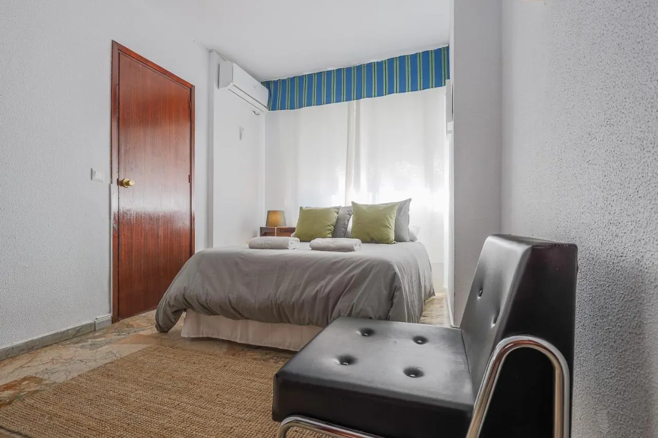 Puerta De Carmona Apartment Seville